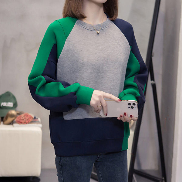 Πολύχρωμο γυναικείο φούτερ φαρδύ σχέδιο