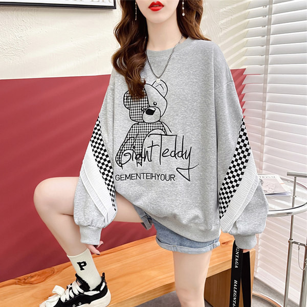 Γυναικείο φούτερ με κέντημα και στρογγυλή λαιμόκοψη