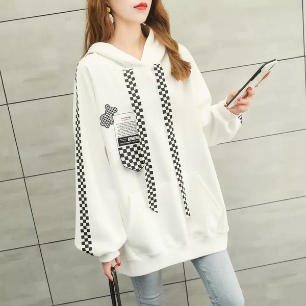 Νέο μοντέλο γυναικείο φούτερ με κουκούλα σε τρία χρώματα