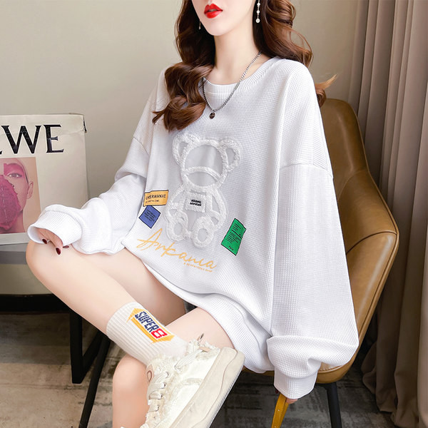 Φαρδύ μοντέλο γυναικείο φούτερ με οβάλ λαιμόκοψη