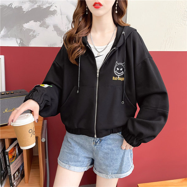 Alkalmi női pulóver hímzéssel - barna és fekete színben