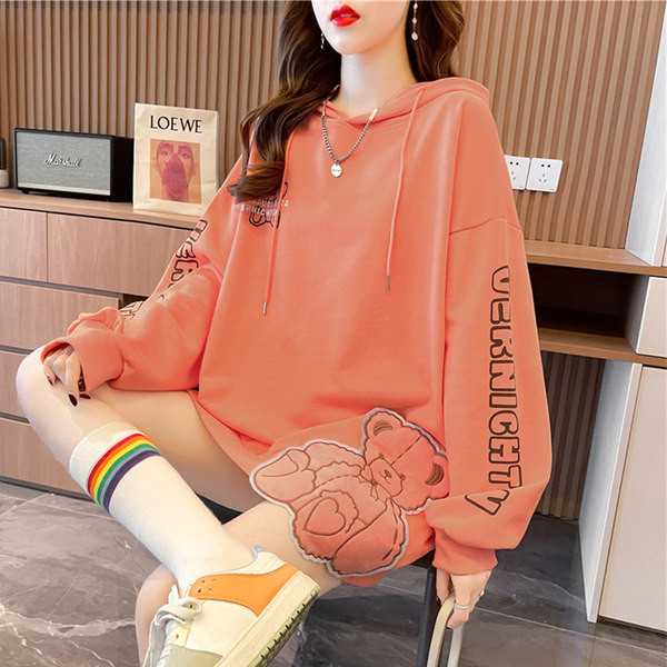 Ежедневен дамски суичър  с бродирано мече 