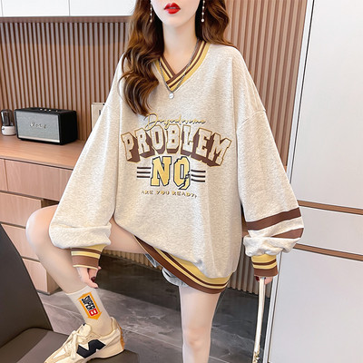 Φαρδύ μοντέλο γυναικείο φούτερ με V λαιμόκοψη και στάμπα