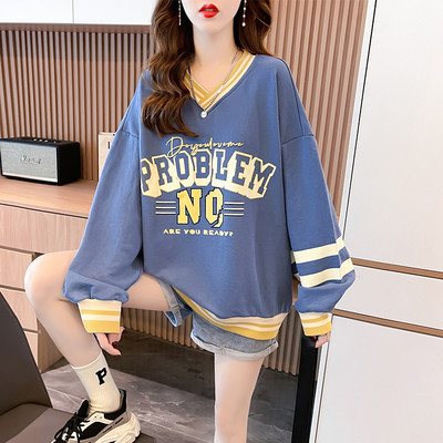 Φαρδύ μοντέλο γυναικείο φούτερ με V λαιμόκοψη και στάμπα