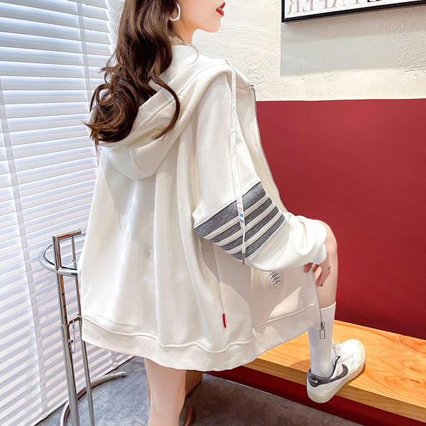 Alkalmi női kapucnis pulóver cipzárral