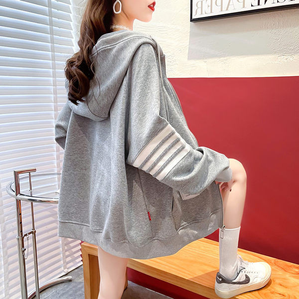 Alkalmi női kapucnis pulóver cipzárral