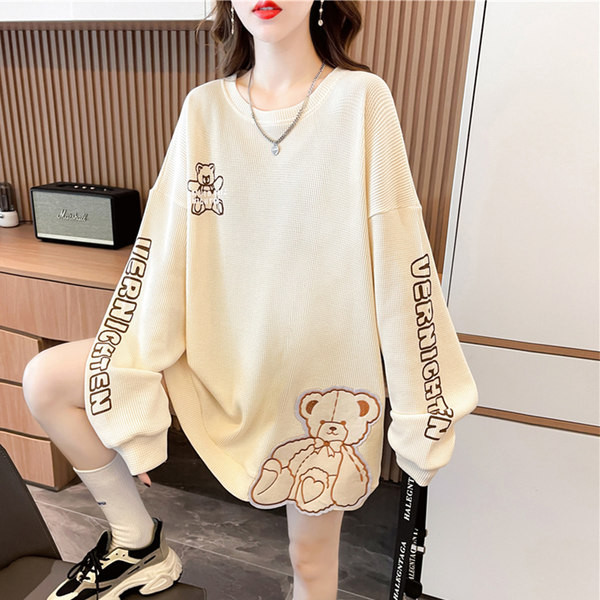 Naiste avara trükiga dressipluus