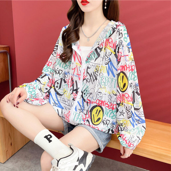 Нов модел дамски суичър с качулка -три цвята