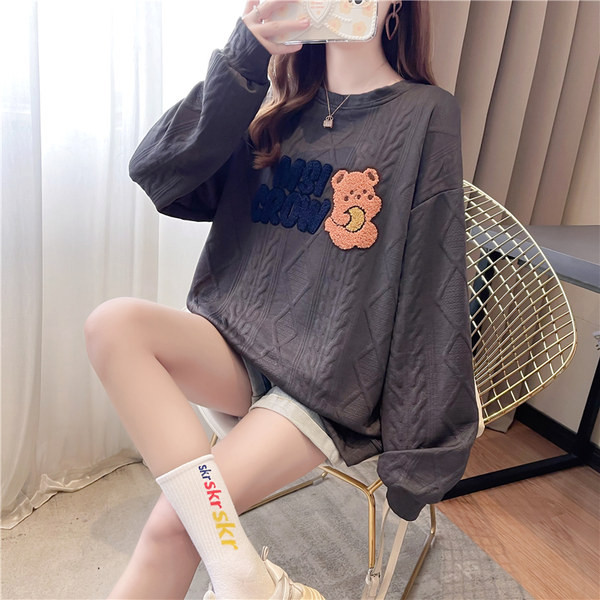 Γυναικείο φούτερ φαρδύ μοντέλο με διακόσμηση