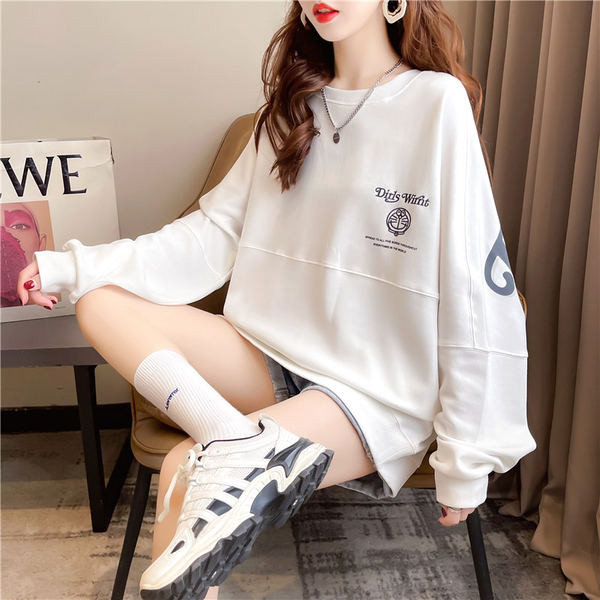 Casual μπλούζα με μεγάλη διακοσμητική στάμπα