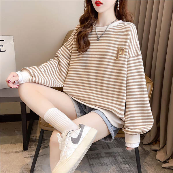 Ležerna ženska bluza na pruge