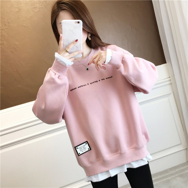 Ženski džemper u tri boje sa ukrasnim natpisom