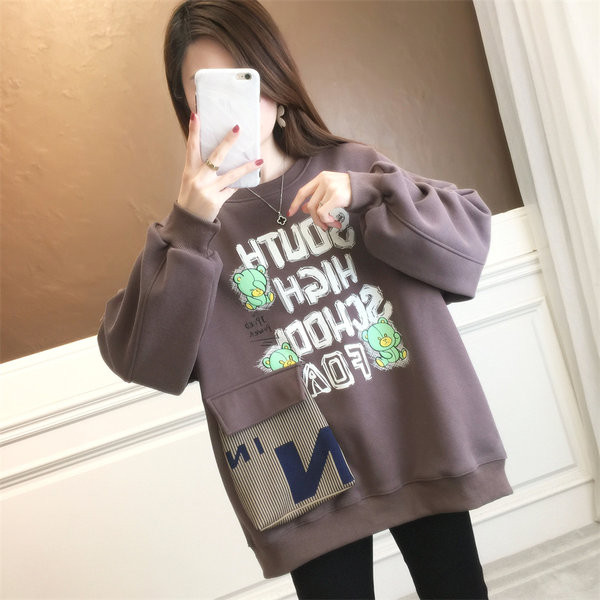 Γυναικείο φούτερ χωρίς μοντέλο με διακόσμηση