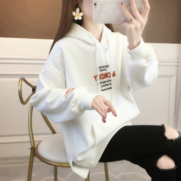 Naiste kapuutsiga dressipluus laia mustriga