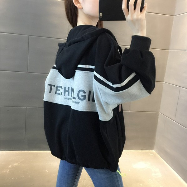 Γυναικείο φούτερ chic μοντέλο με φερμουάρ και κορδόνια