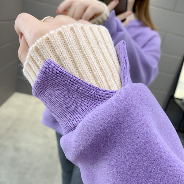 Широка дамска блуза с обло деколте -син и оранжев цвят