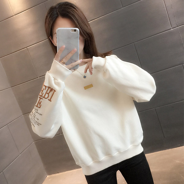 Naiste ümarkaelusega tikitud vabaaja dressipluus