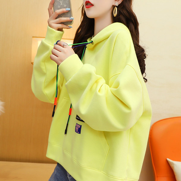 Дамски суичър с качулка широк модел