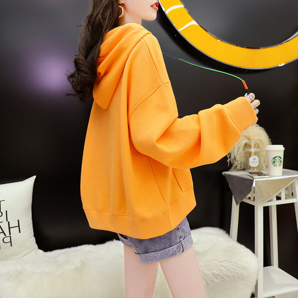 Дамски суичър с качулка широк модел