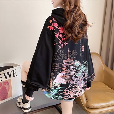 Модерен дамски суичър с цветна щампа на гърба