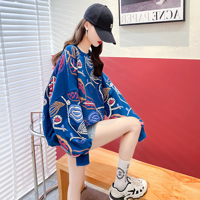 Дамски суичър с цветна щампа