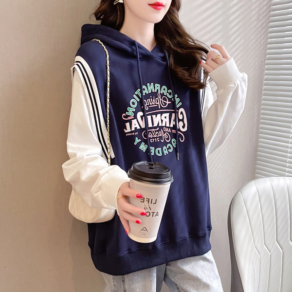 Γυναικείο φθινοπωρινό πουλόβερ με κουκούλα και διακοσμητική μπορντούρα