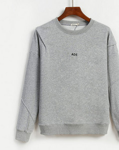 Ženski sweatshirt - V izrez