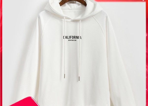 Casual γυναικείο φούτερ με κουκούλα σε λευκό χρώμα