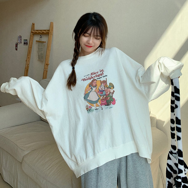 Värvilise trükise ja ovaalse kaelusega naiste dressipluus