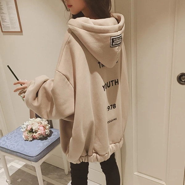 Γυναικεία φούτερ με κουκούλα και φερμουάρ