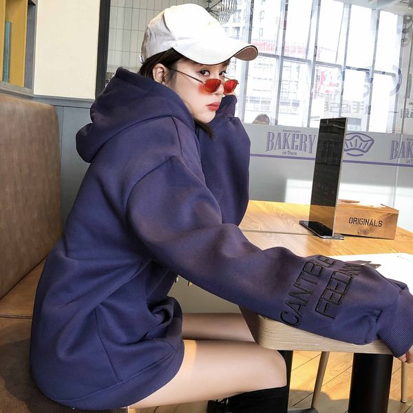 Σπορ γυναικείο φούτερ με κουκούλα - φαρδύ μοντέλο