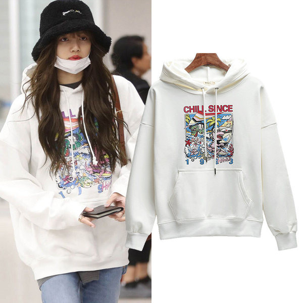 Naiste pikkade varrukatega aplikatsiooniga dressipluus