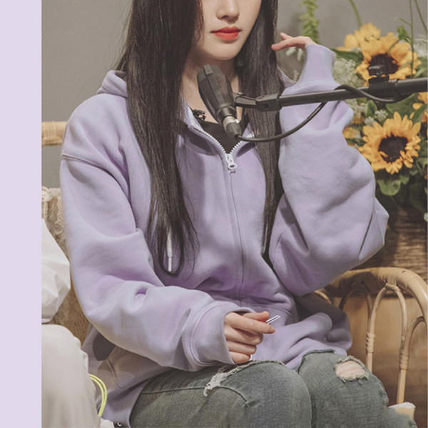 Lillad naiste kapuutsiga dressipluusid