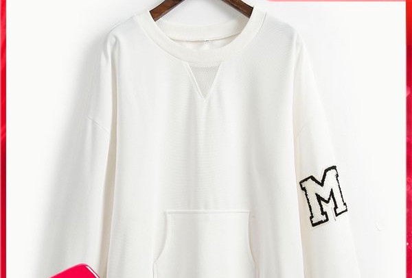 Naiste dressipluusid - ümara kaelusega