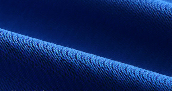 Női pulóverek - kapucnival és fűzővel