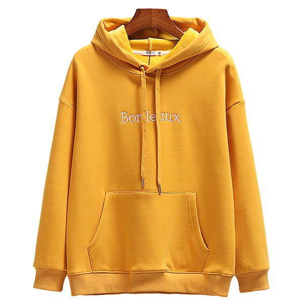 Naiste kapuutsiga dressipluusid kollast värvi - tikandiga