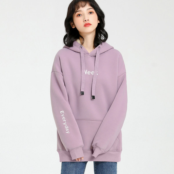 Дамски зимен суичър с кадифена подплата и качулка 