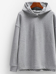 Ženski sweatshirt - čisti model sa kapuljačom