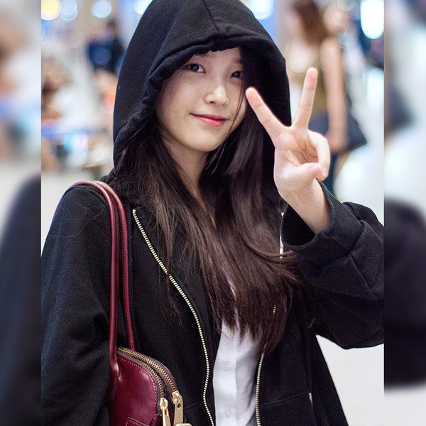 Дамски ежедневен суичър с качулка и закопчаване с цип