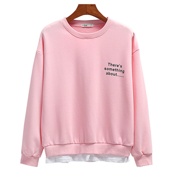 Alkalmi női pulóver két színben, dekoratív felirattal