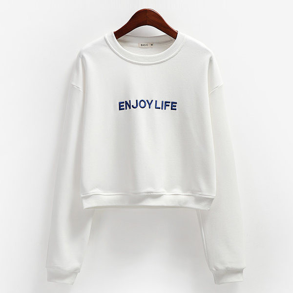 Kratka majica s natpisom u tri različite boje