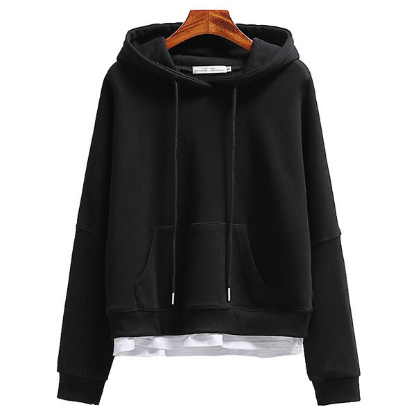 Дамски суичър с качулка и връзки подходящ за ежедневието