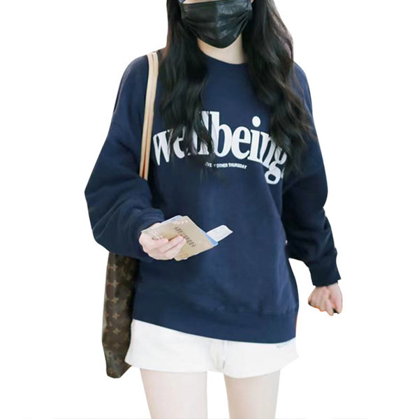 Naiste dressipluusid ümara kaelusega ja kirjaga