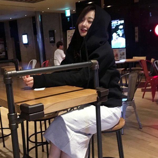 Tiszta modell női pulóver vastag béléssel és kapucnival