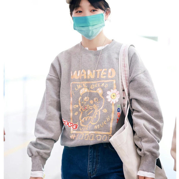 Naiste dressipluusi lai tikandiga mudel