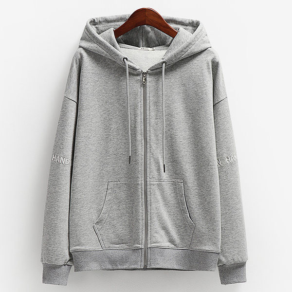 Női pulóverek - kapucnival és cipzárral