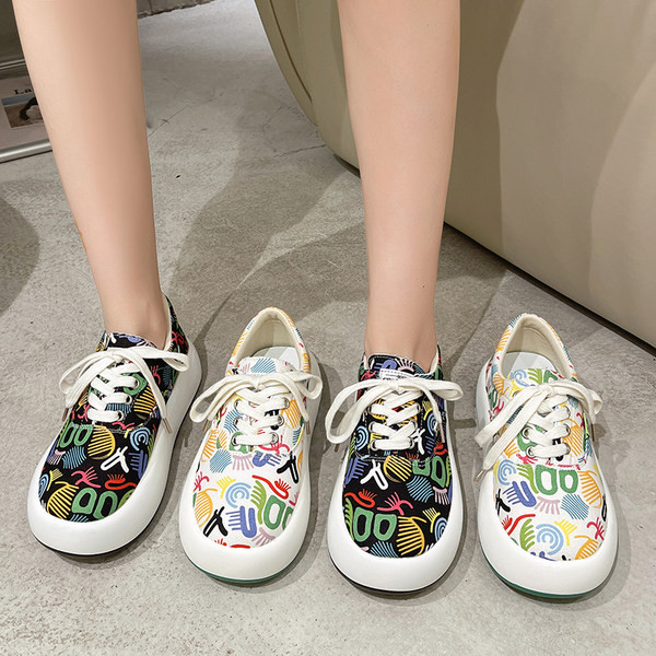 Naiste tossud - vabaaja paeltega