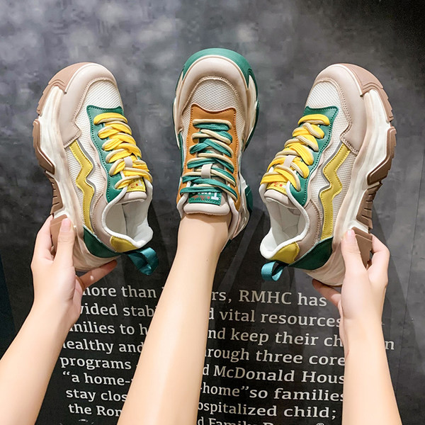 Alkalmi női tornacipő