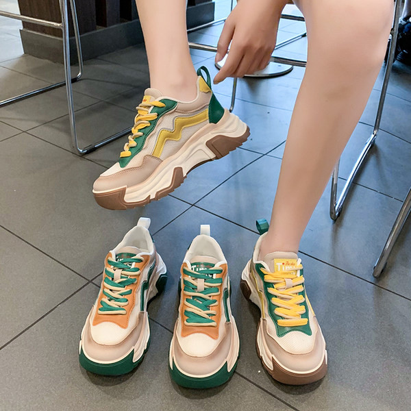 Alkalmi női tornacipő