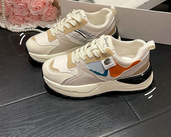 Γυναικεία αθλητικά παπούτσια από οικολογικό δέρμα Lace Up